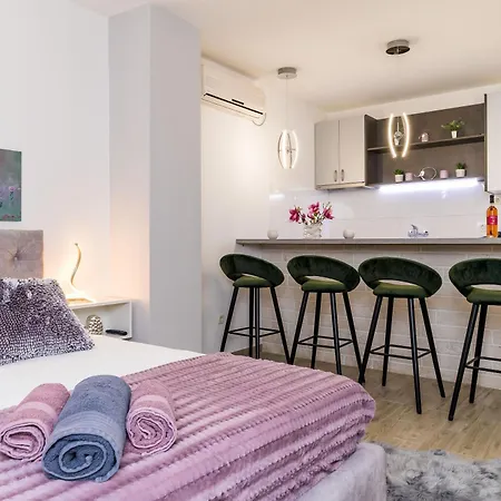 بيت ضيافة Sandito