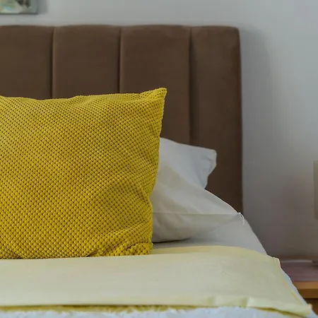 Sandito مْليني